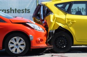 Homepage 12 distracted driver rear-ends your car
